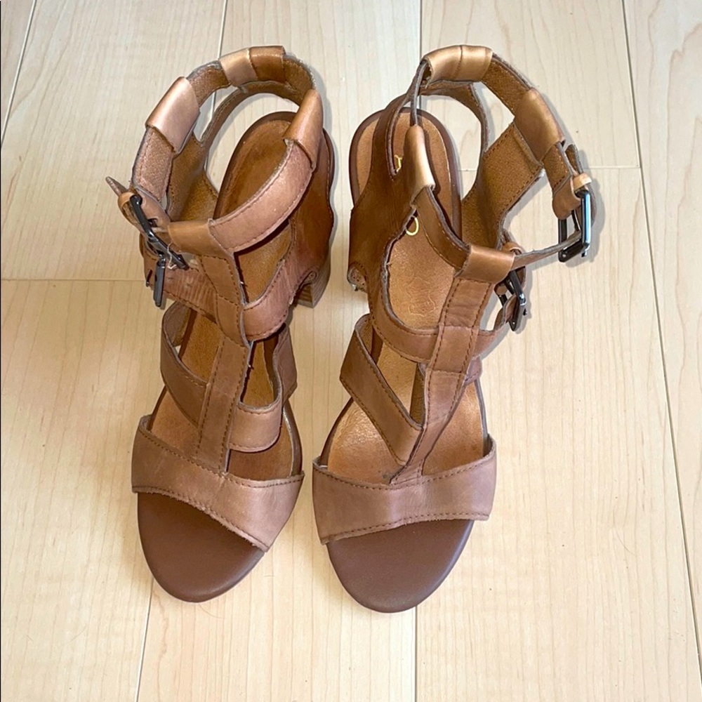 Genuine leather Aldo Gladiator heeled sandals